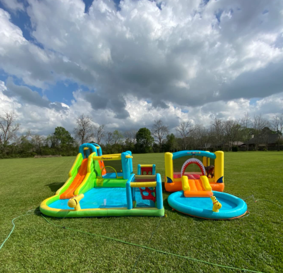 Enjoy Ultimate Fun with a Mini Bounce House